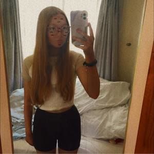 Meet your Posher, Christie